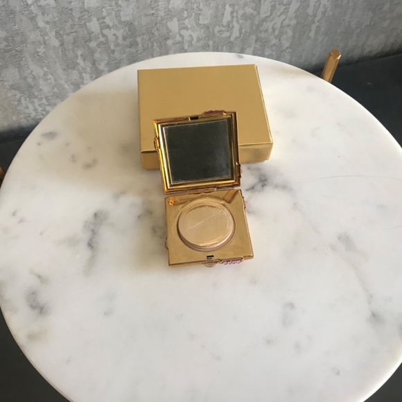 Estée Lauder compact - Picture 4 of 4